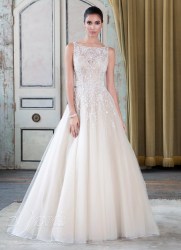 Νυφικό του οίκου  JUSTIN ALEXANDER από την  Collection 2016.